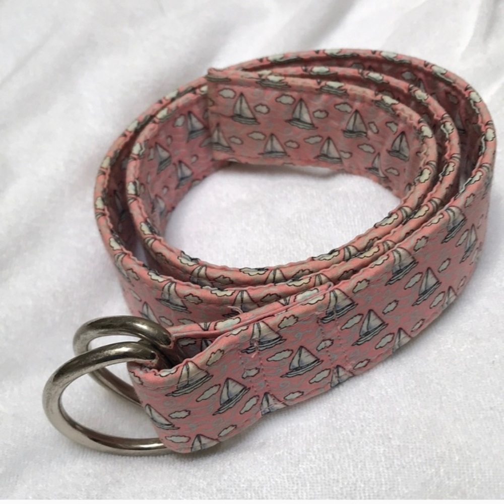 Vineyard Vines Belt. Sail away!!